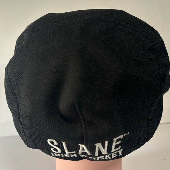 SLANE IRISH WHISKEY Triple Casked Black Newsboy cap hat LIKE NEW - Picture 3 of 9